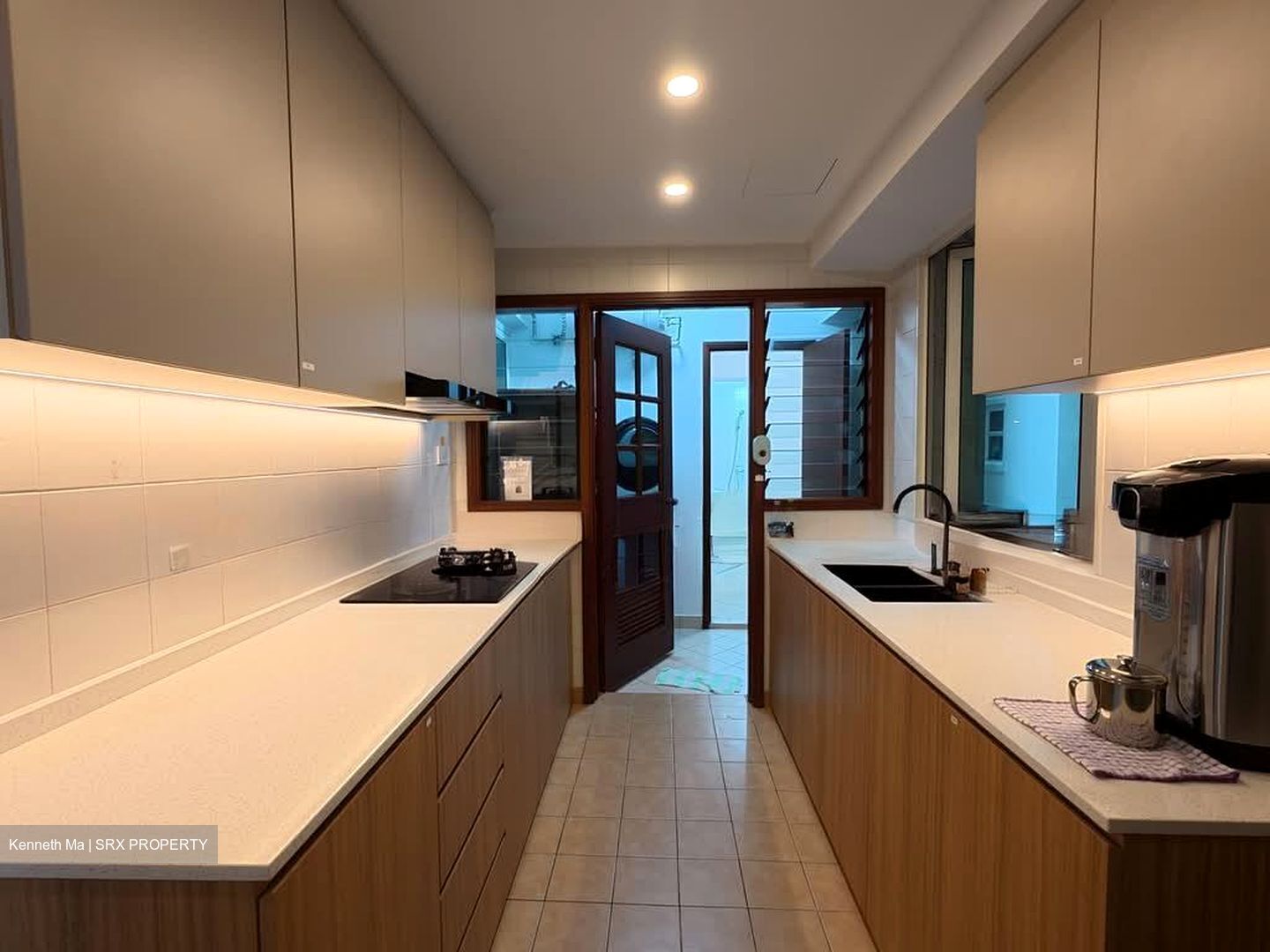 Evergreen Park (D19), Apartment #583912091